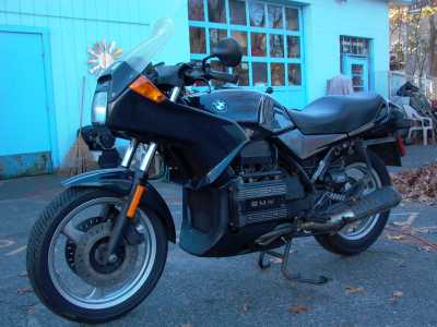 1992 BMW K75S motorcycle