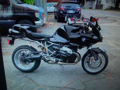 2007 BMW  R1200S motorcycle